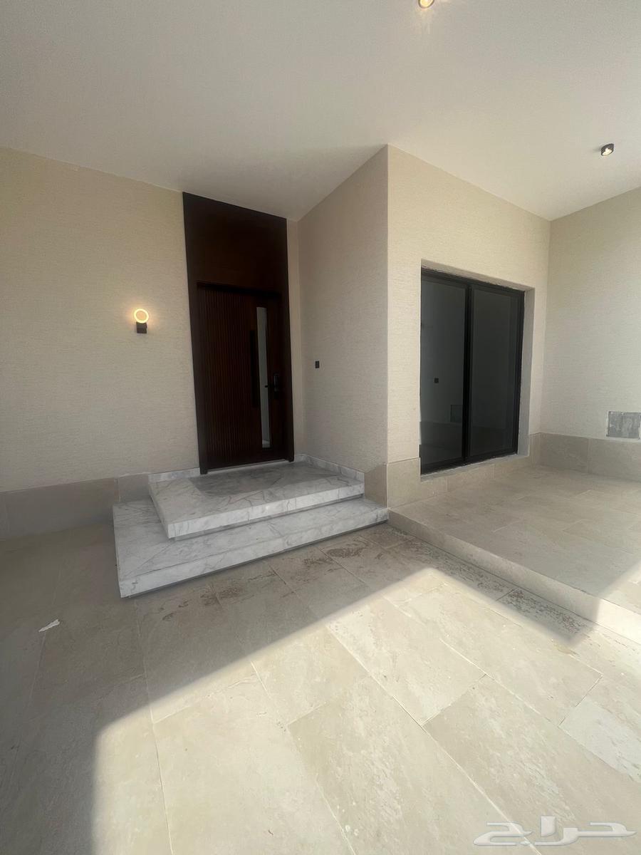 6 bedroom villa in Al Yaqout 21