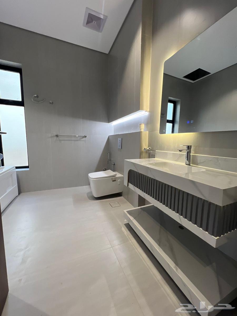 6 bedroom villa in Al Yaqout 22