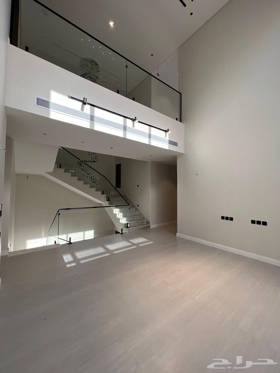6 bedroom villa in Al Yaqout 27