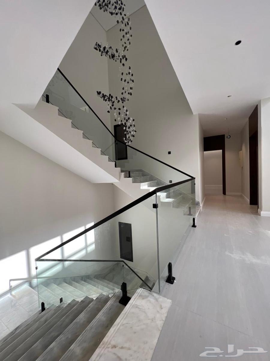 6 bedroom villa in Al Yaqout 37