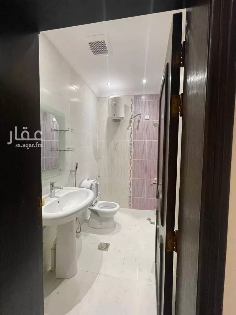 30 bedroom building in Az Zomorod, Jeddah 8