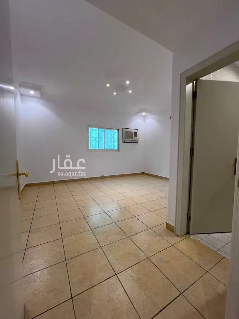 فيلا 6 غرف في الربيع، الرياض 13