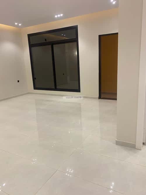 6 bedroom floor in Al Janadriyah 11