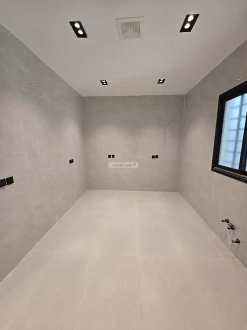 شقة 8 غرف في الجنادرية 3