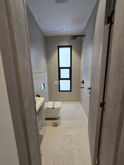 5 bedroom floor in Al Janadriyah 9