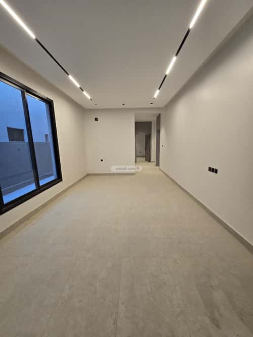 5 bedroom floor in Al Janadriyah 15