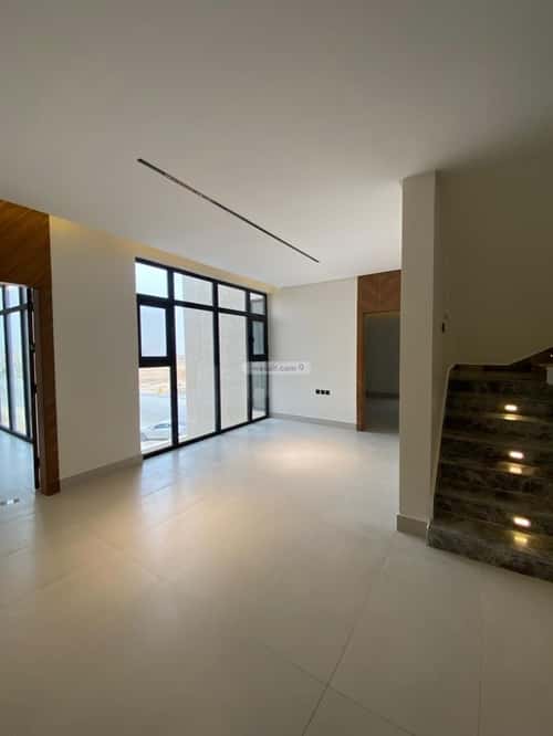 5 bedroom villa in Al Mahdiyyah 9