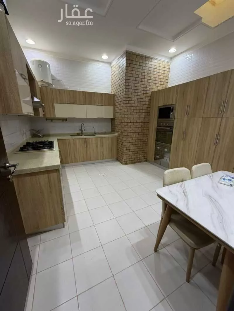 3 bedroom villa in Al Mahdiyyah, Riyadh 17