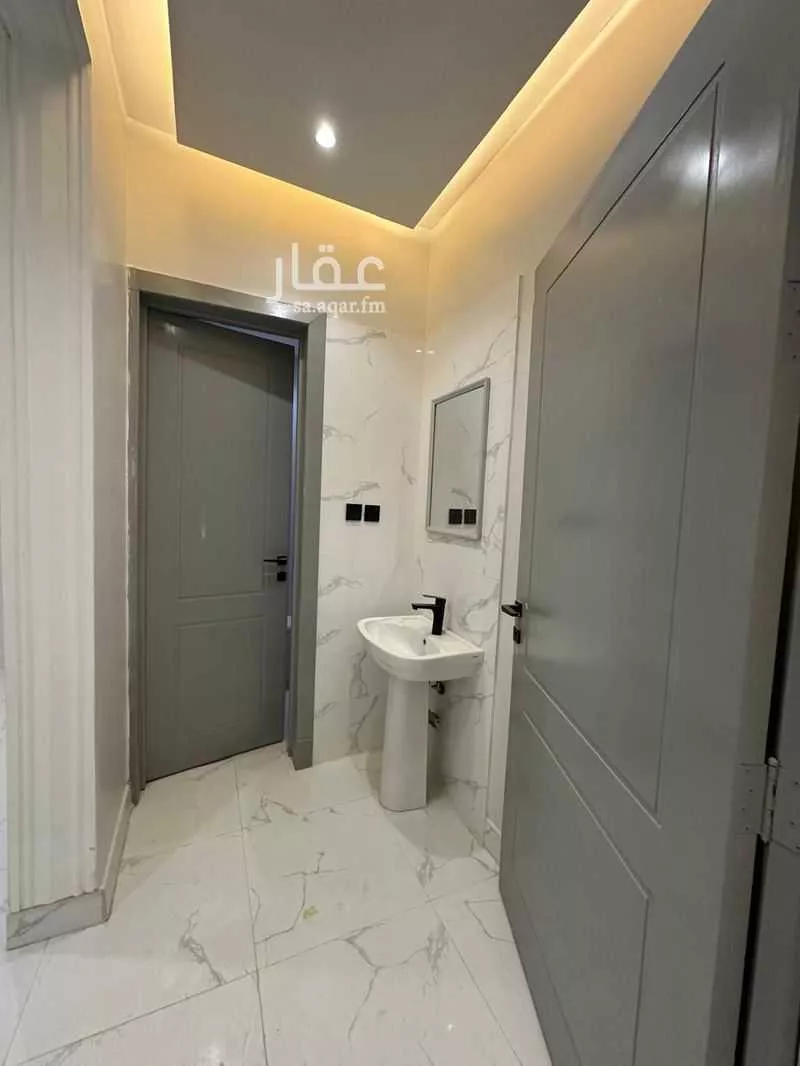 8 bedroom villa in Dahiat Namar, Riyadh 18