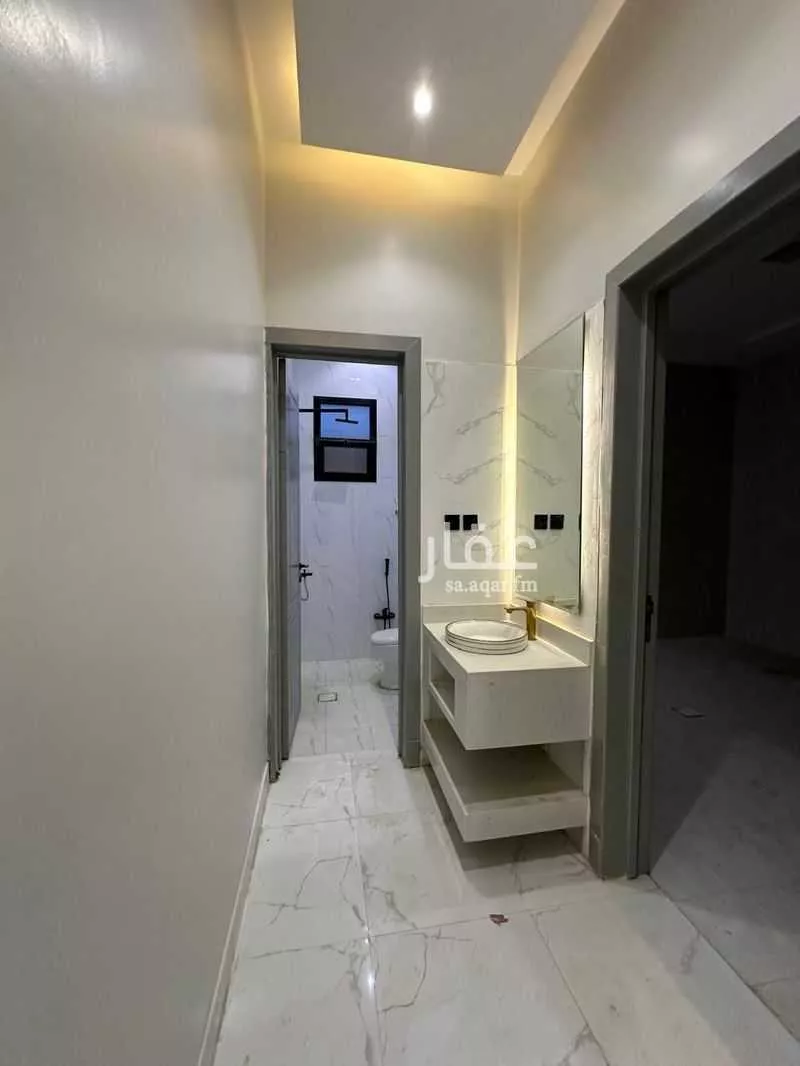 8 bedroom villa in Dahiat Namar, Riyadh 5