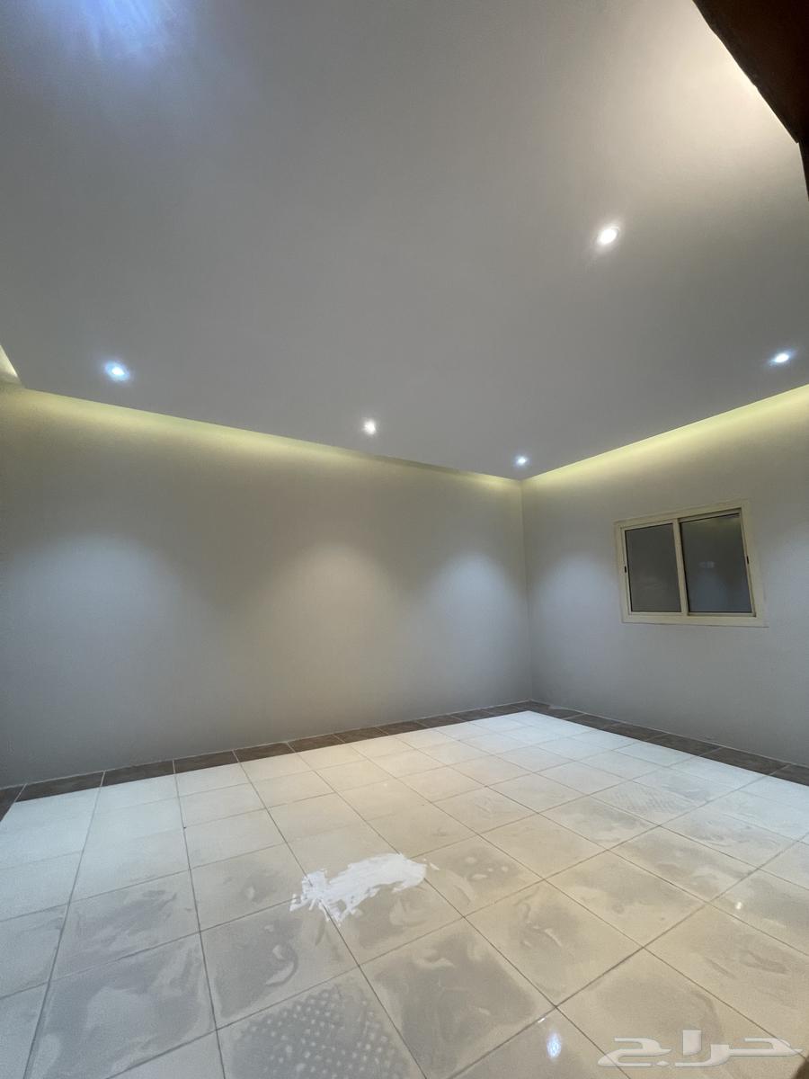 شقة 3 غرف في الملك فهد 4