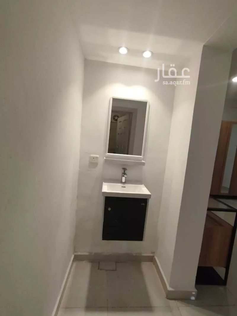 3 bedroom apartment in Al Areedh, Madinah 13