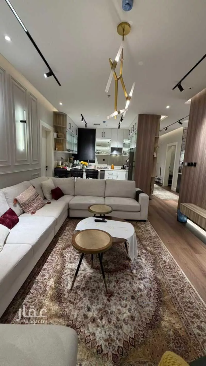 3 bedroom apartment in Al Mughrizat 2