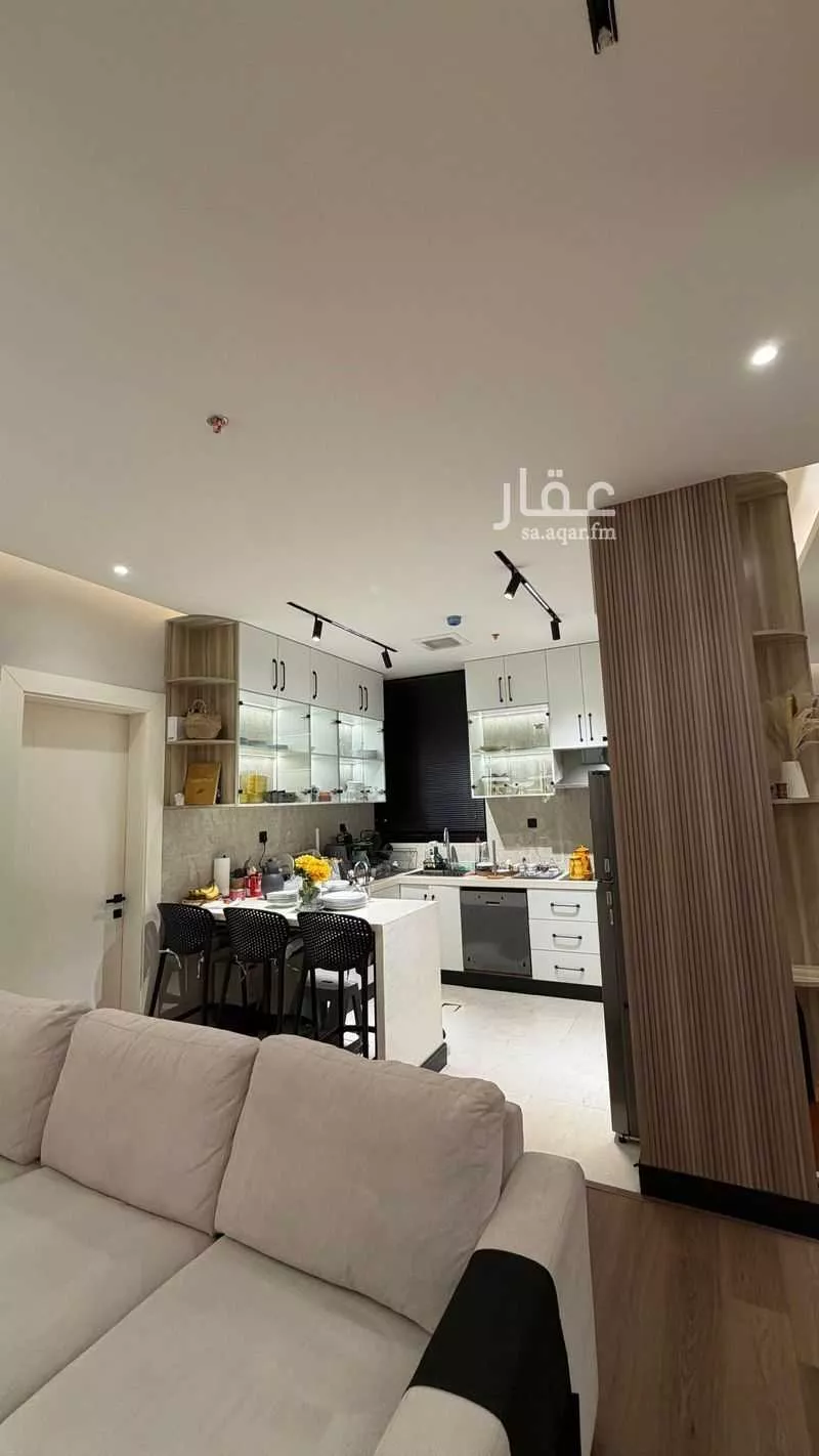 3 bedroom apartment in Al Mughrizat 3