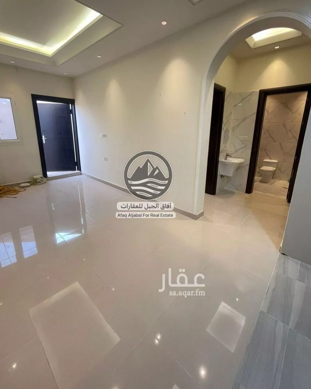 3 bedroom floor in Al Narjis 5