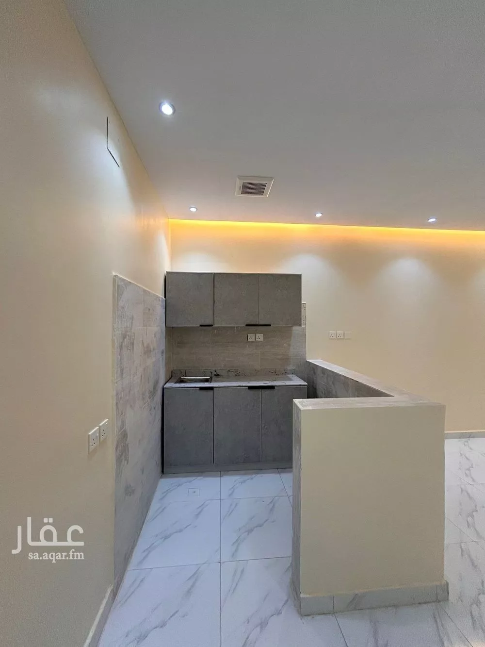 2 bedroom apartment in As Suwaidi Al Gharabi, Riyadh 5