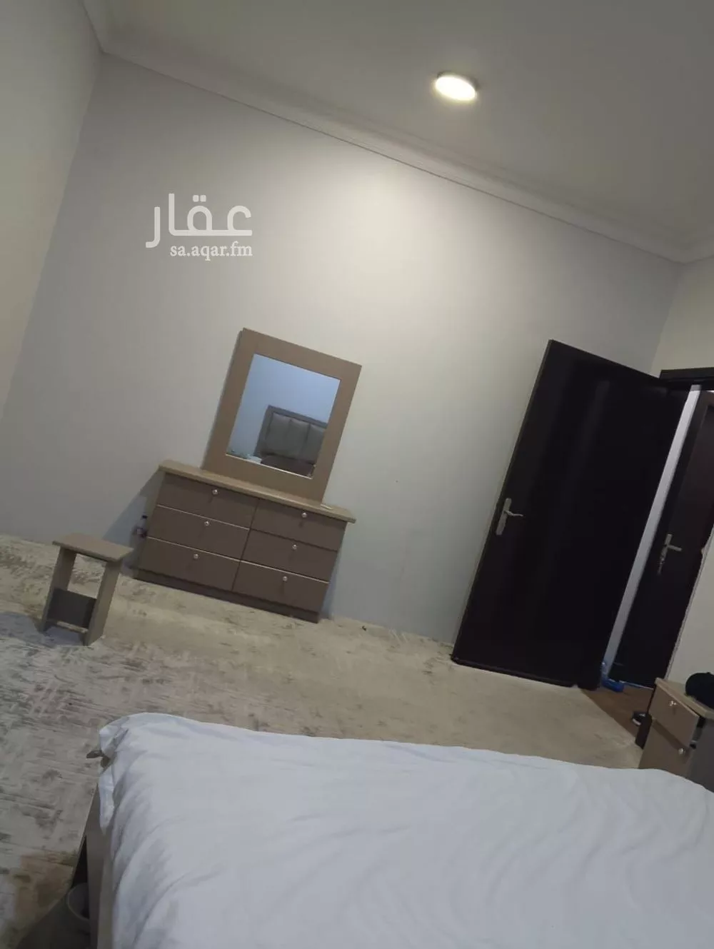 شقة 1 غرف في اليمامة 8