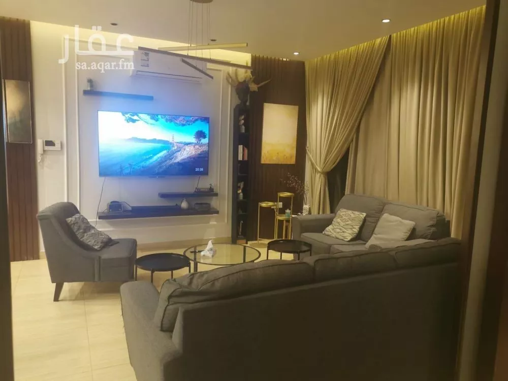 3 bedroom apartment in Al Malqa 2