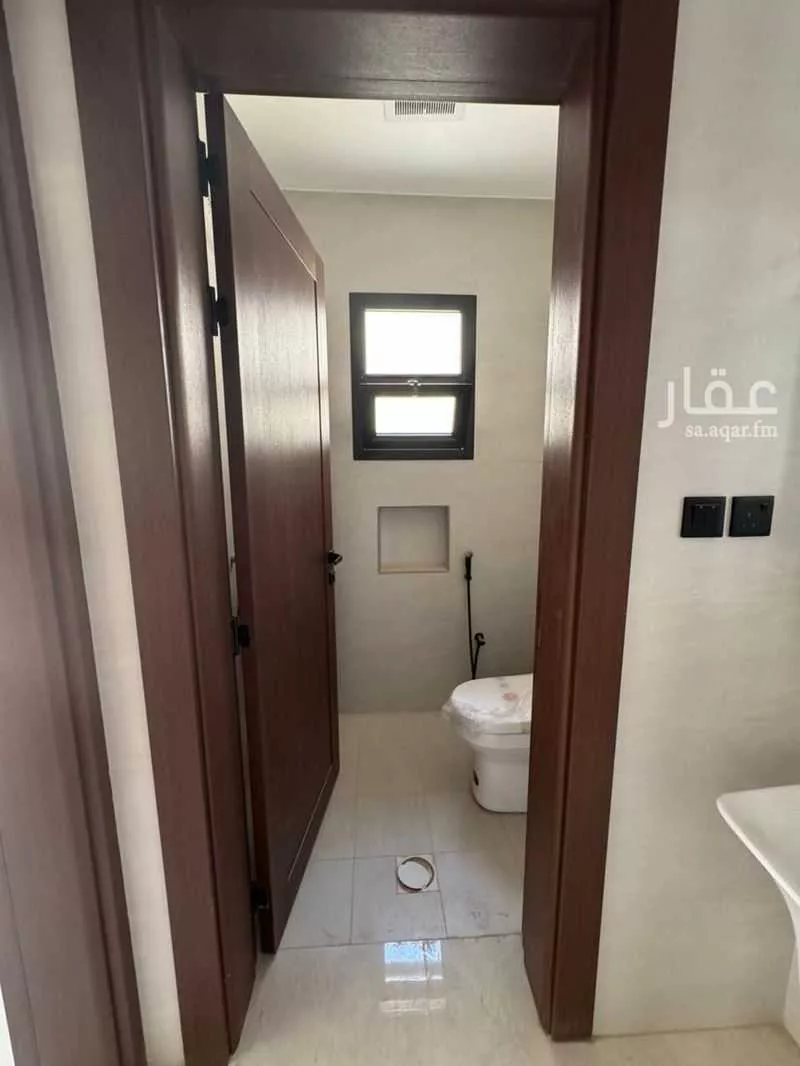 7 bedroom villa in Dhahrat Namar 5