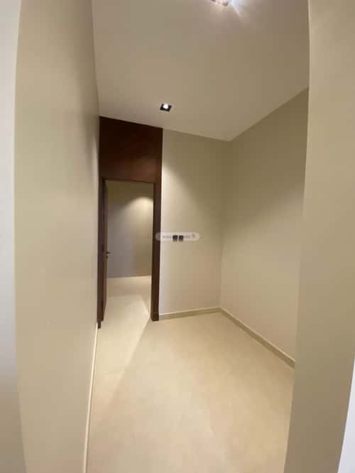 4 bedroom villa in Al Mahdiyyah 13