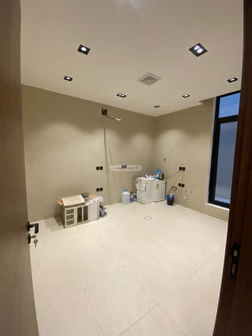4 bedroom villa in Al Mahdiyyah 3