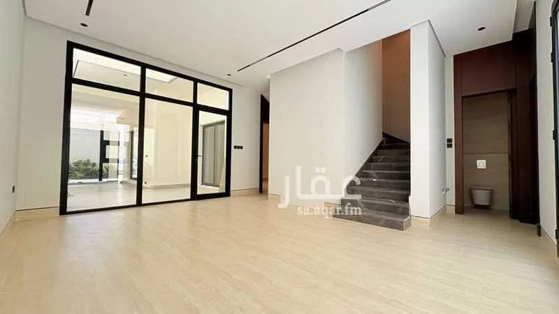 5 bedroom villa in Al Mahdiyyah 11