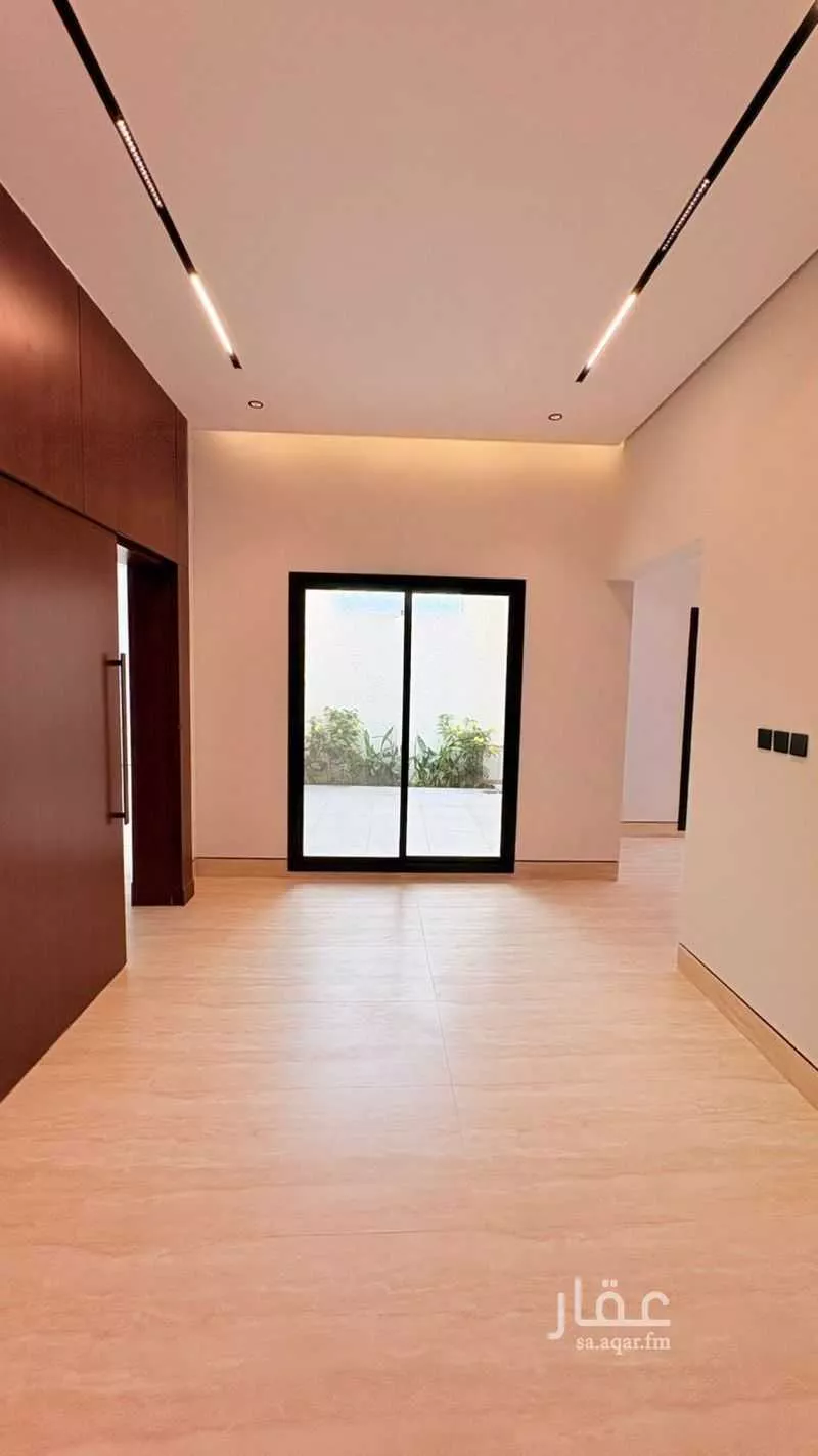 5 bedroom villa in Al Mahdiyyah 7