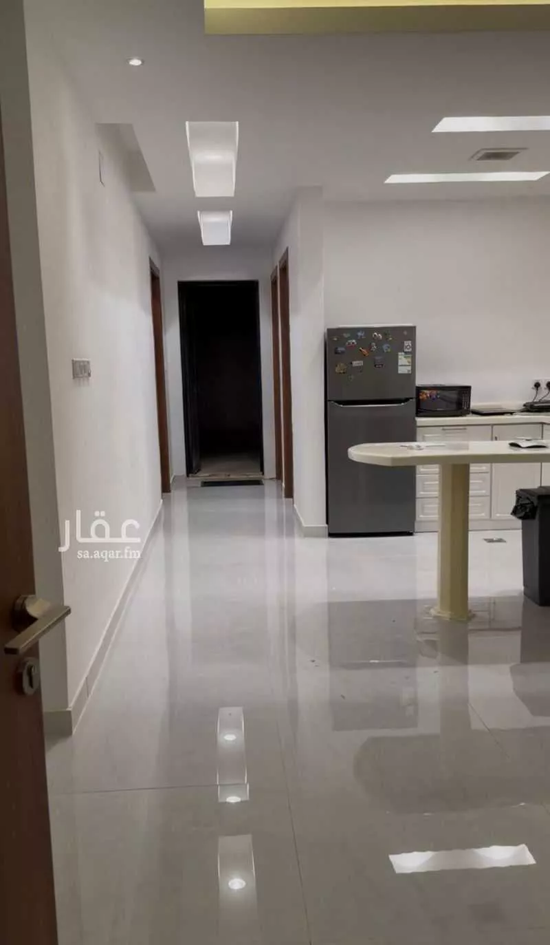 فيلا 8 غرف في العارض 6