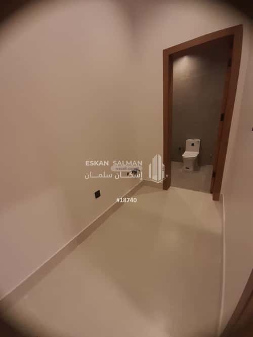 7 bedroom floor in Al Janadriyah 4