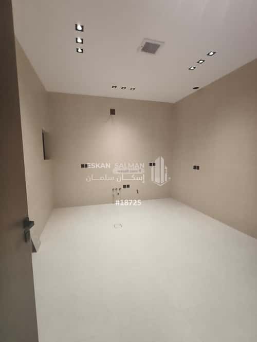 13 bedroom villa in Al Janadriyah 5