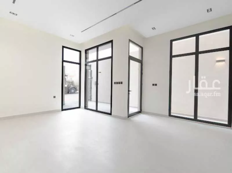 4 bedroom villa in King Faisal, Riyadh 15