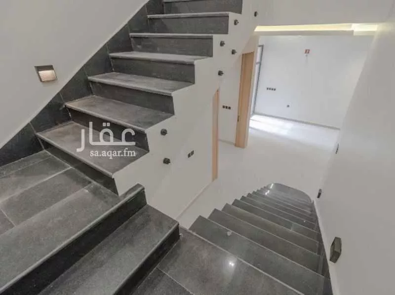 4 bedroom villa in King Faisal, Riyadh 6