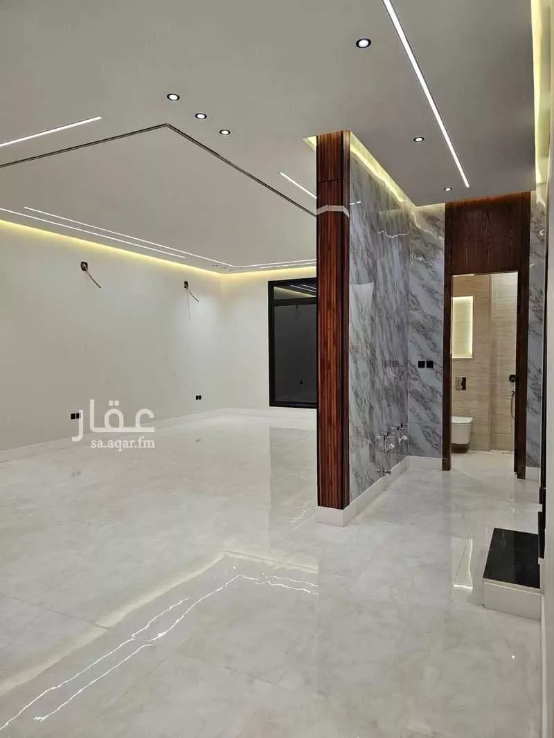 6 bedroom villa in Ash Sharq 6