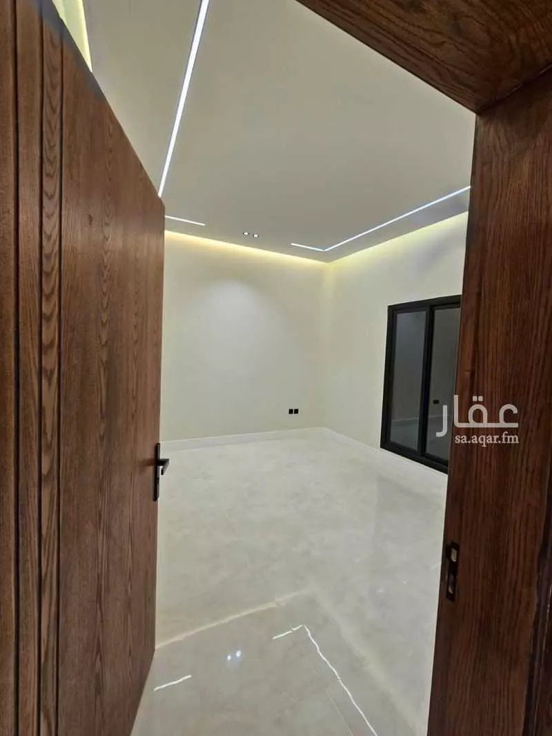 6 bedroom villa in Ash Sharq 7