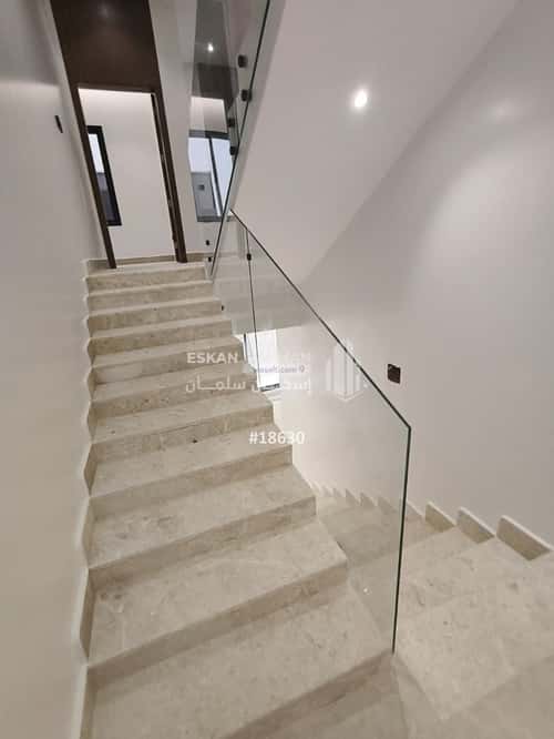 7 bedroom villa in Al Maizilah 15