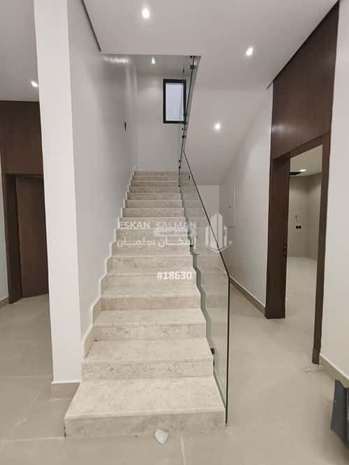 7 bedroom villa in Al Maizilah 5