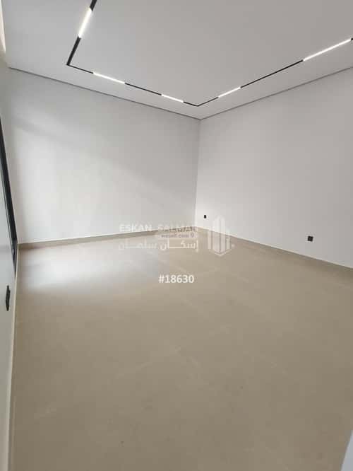 7 bedroom villa in Al Maizilah 4