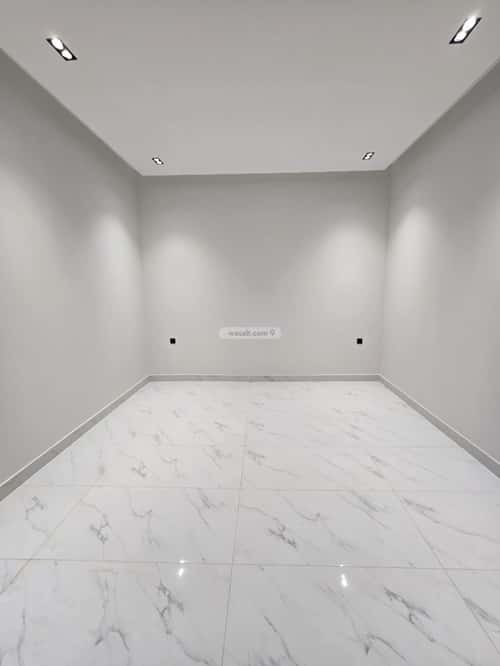 5 bedroom floor in Al Munsiyah 3