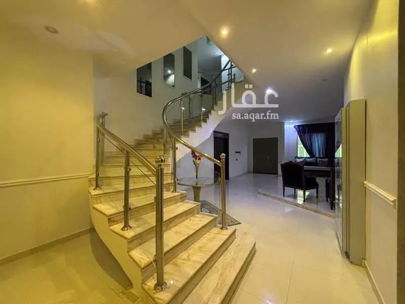 14 bedroom apartment in Al Maizilah 3