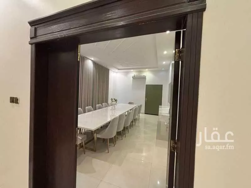 14 bedroom apartment in Al Maizilah 10