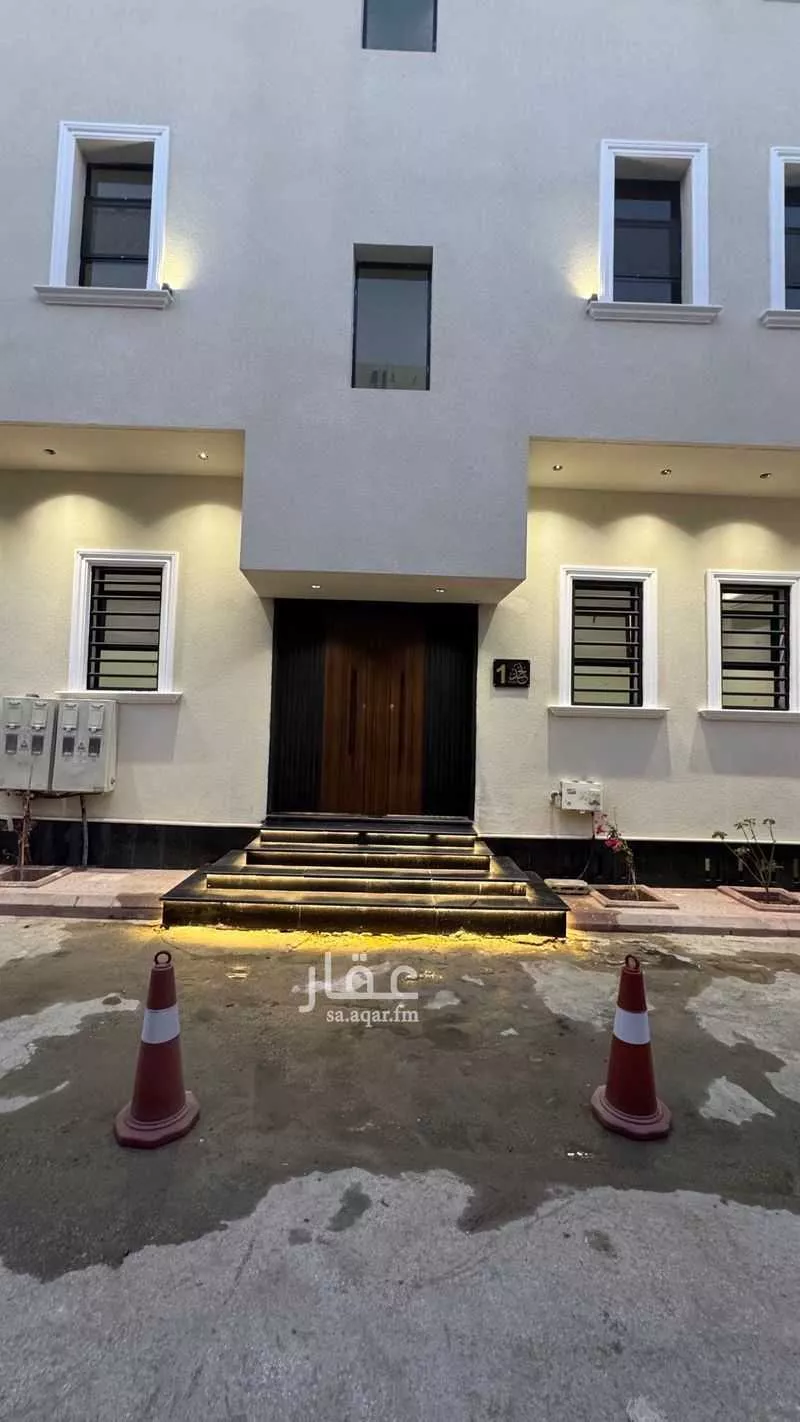 21 bedroom building in Umm Al Hamam Al Sharqi, Riyadh 15