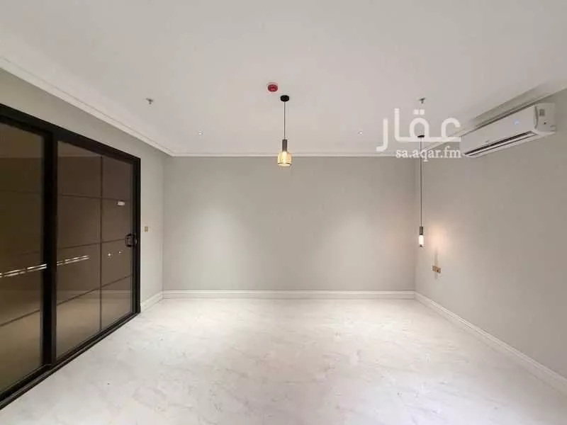 3 bedroom apartment in King Faisal 5