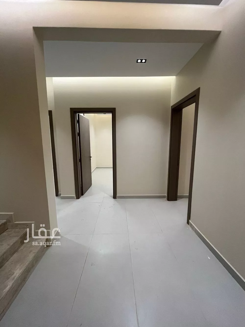 فيلا 4 غرف في الجنادرية 6