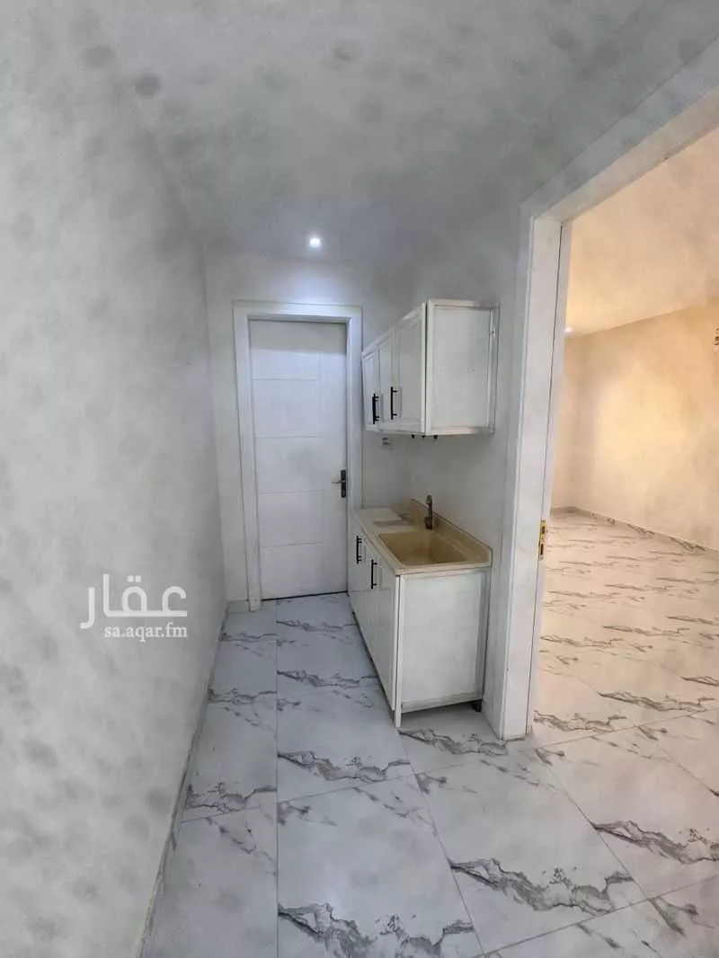 شقة 1 غرف في العارض 3