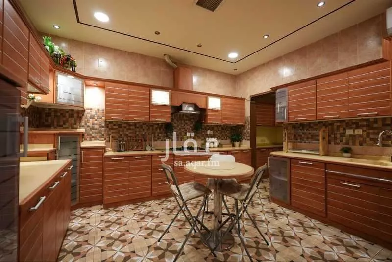 7 bedroom villa in Ishbiliyah 18