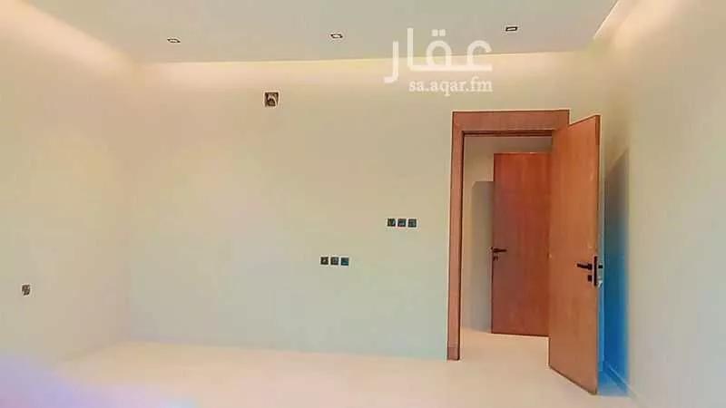 شقة 3 غرف في العارض 10