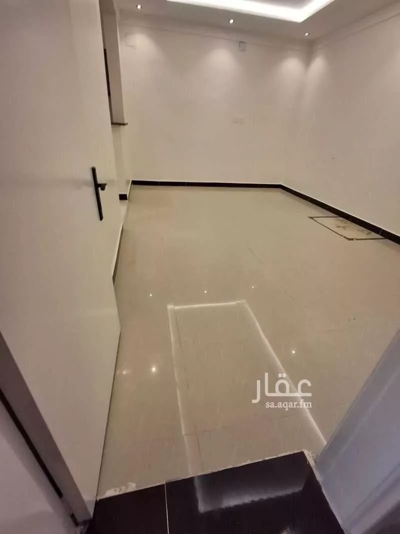شقة 1 غرف في العليا 24
