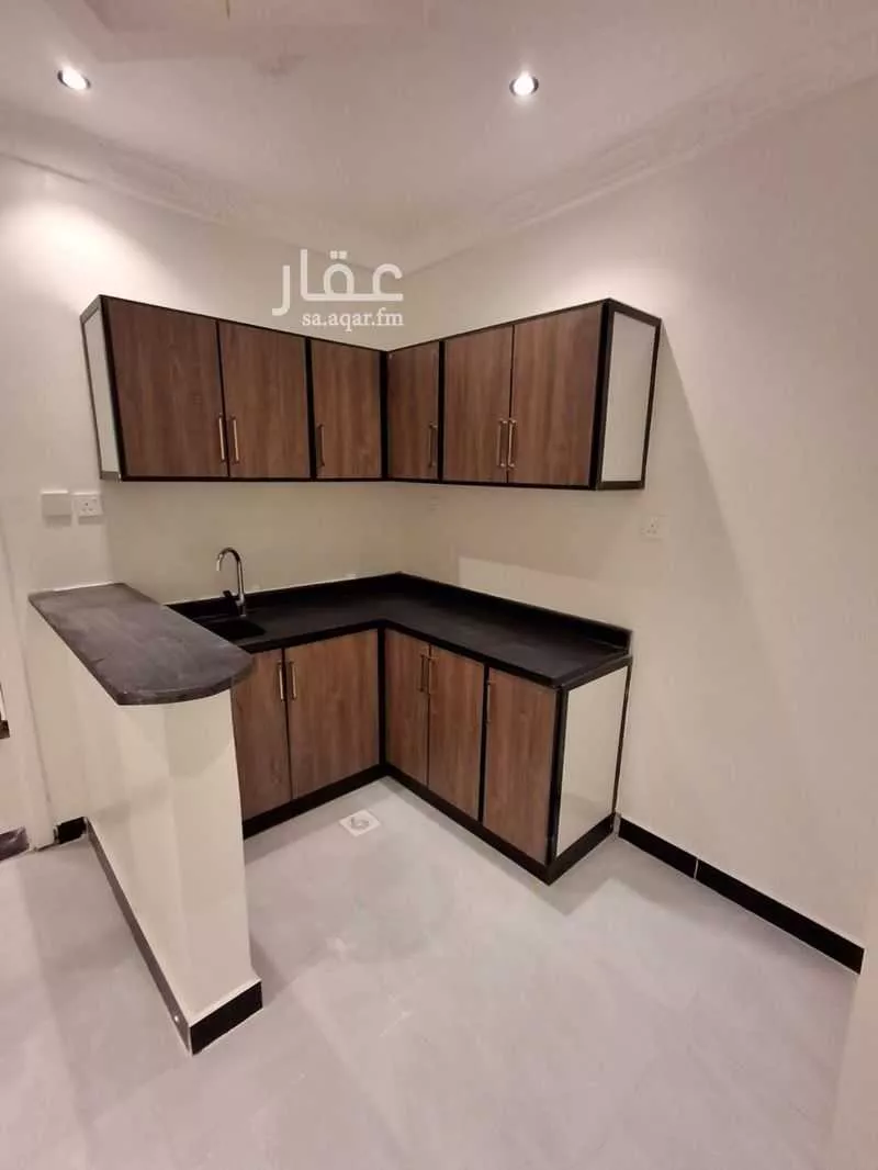 شقة 1 غرف في العليا 28