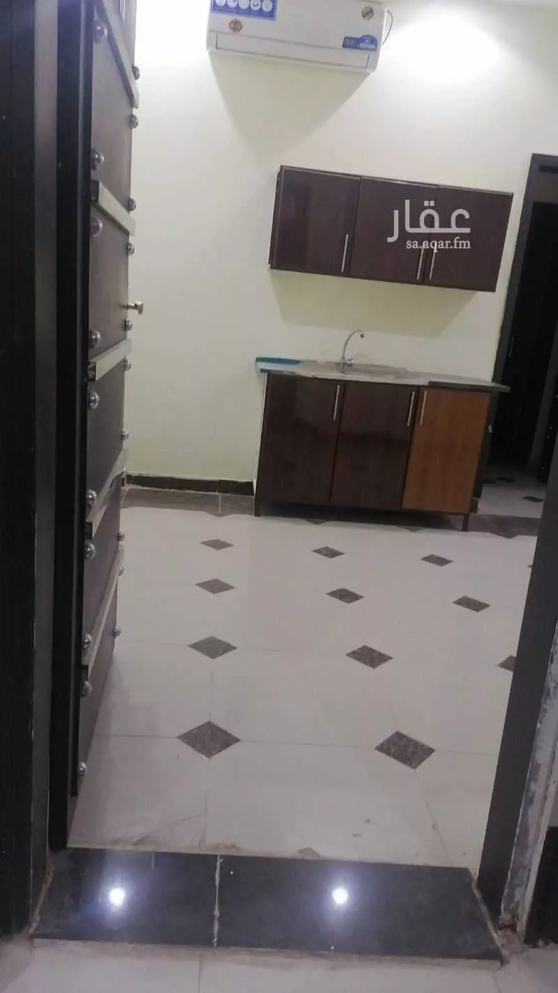 1 bedroom apartment in Al Yarmouk 4