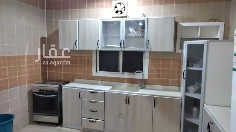 عمارة 347 م² في الزهراء 5